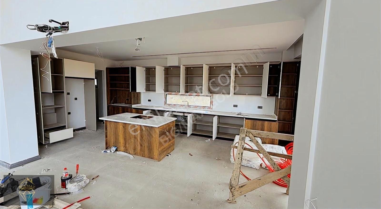 Yukarı Talasta Ali Dağı Eteklerinde Satılık Ultra Lüks Villa - Görsel 11