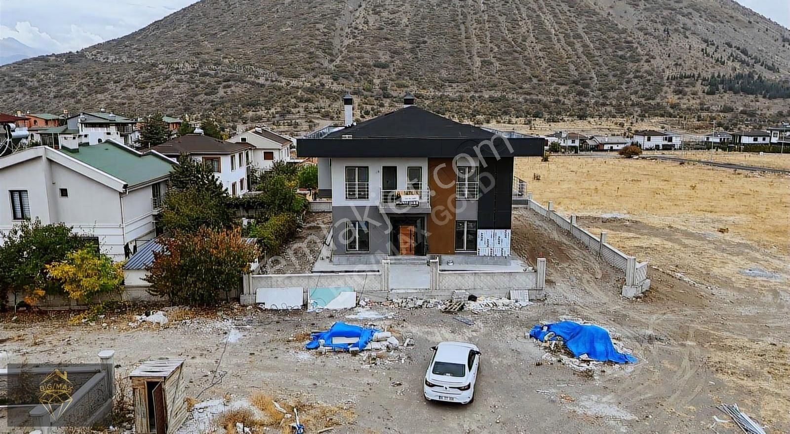 Yukarı Talasta Ali Dağı Eteklerinde Satılık Ultra Lüks Villa - Görsel 7