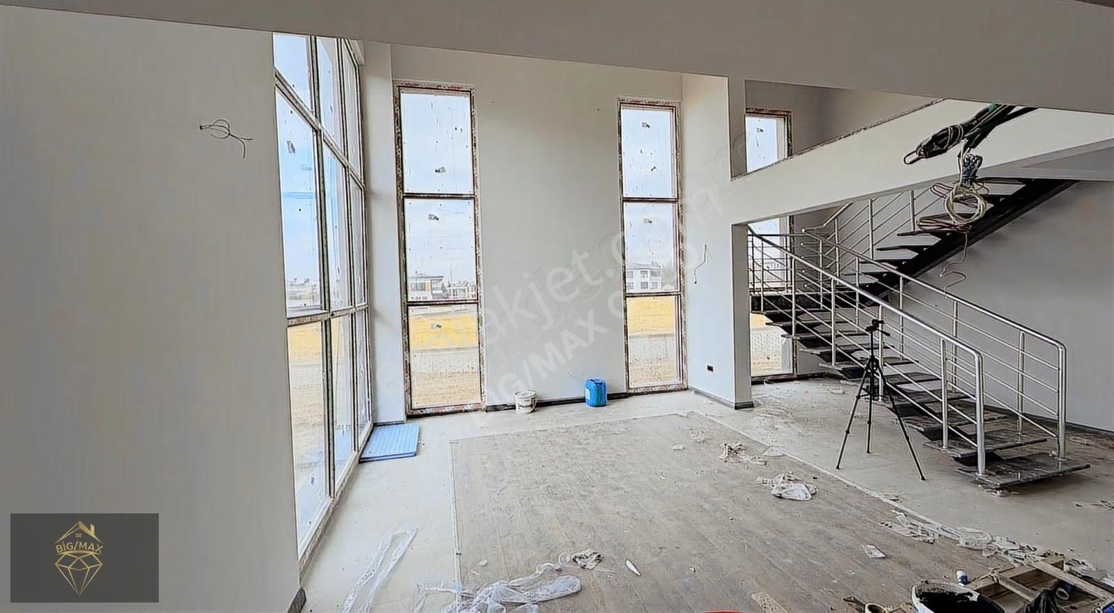 Yukarı Talasta Ali Dağı Eteklerinde Satılık Ultra Lüks Villa - Görsel 21