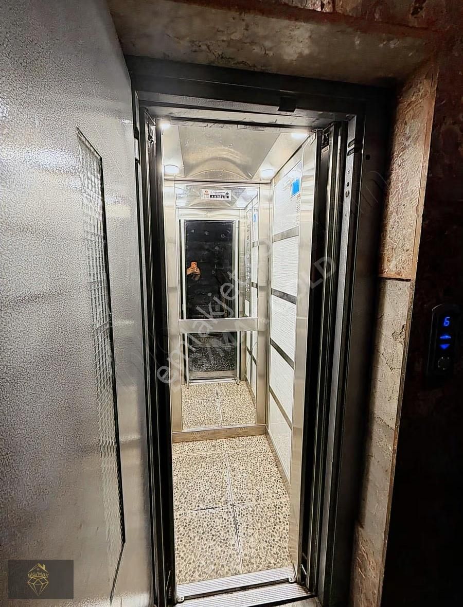 İstasyon Cd. Çarşı Merkezde Ön Cephe 3+1 Satılık Daire - Görsel 5