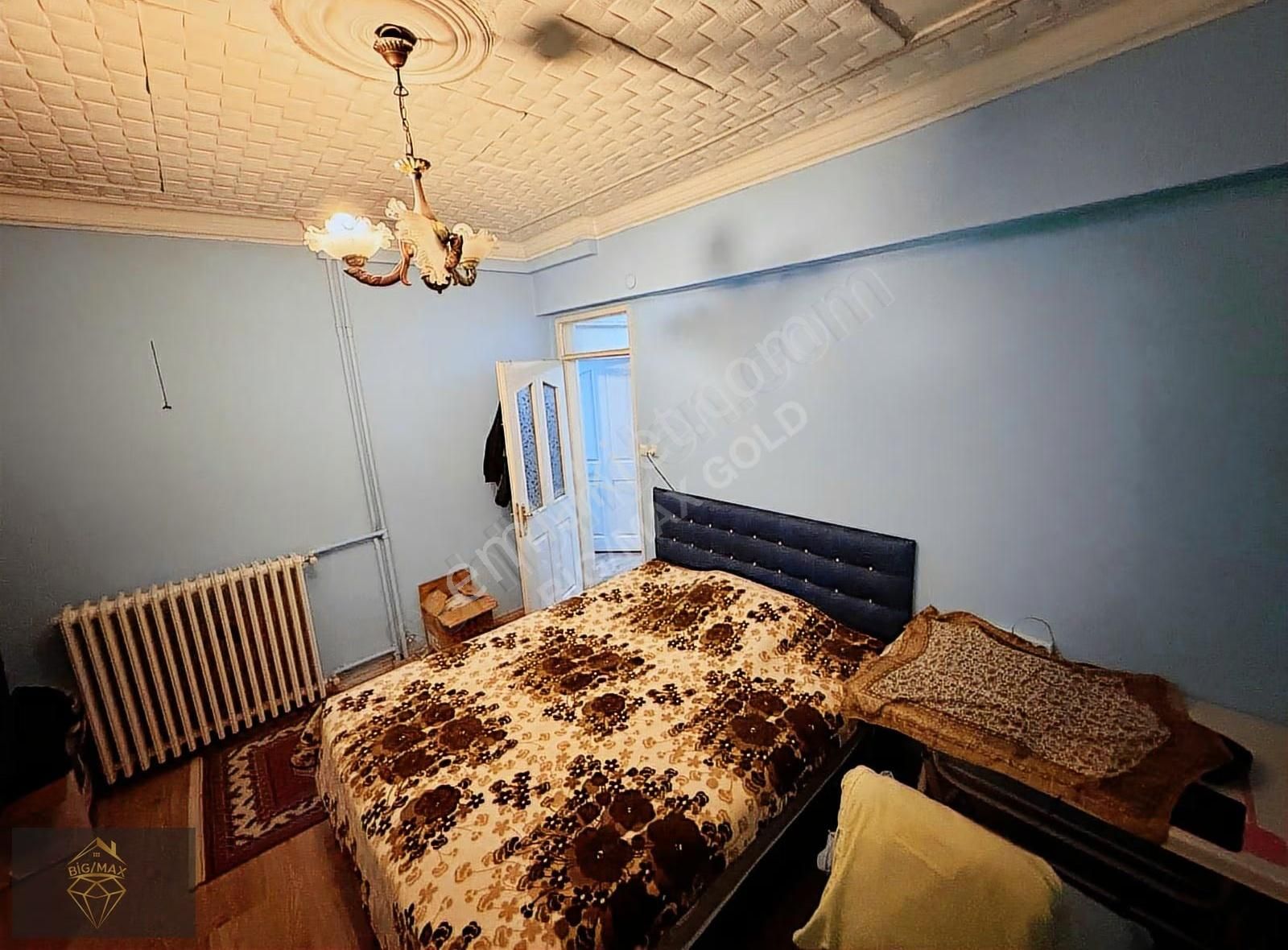 İstasyon Cd. Çarşı Merkezde Ön Cephe 3+1 Satılık Daire - Görsel 14