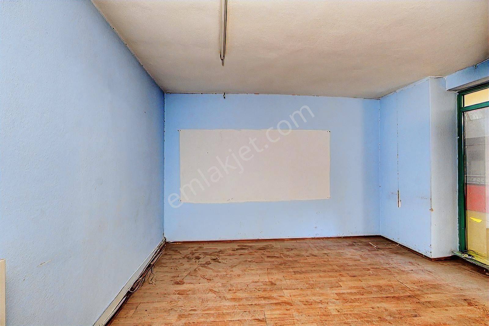 Çiğli Ataşehir Yağcı İşmerkezinde Kiralık Ofis & Büro - Görsel 12