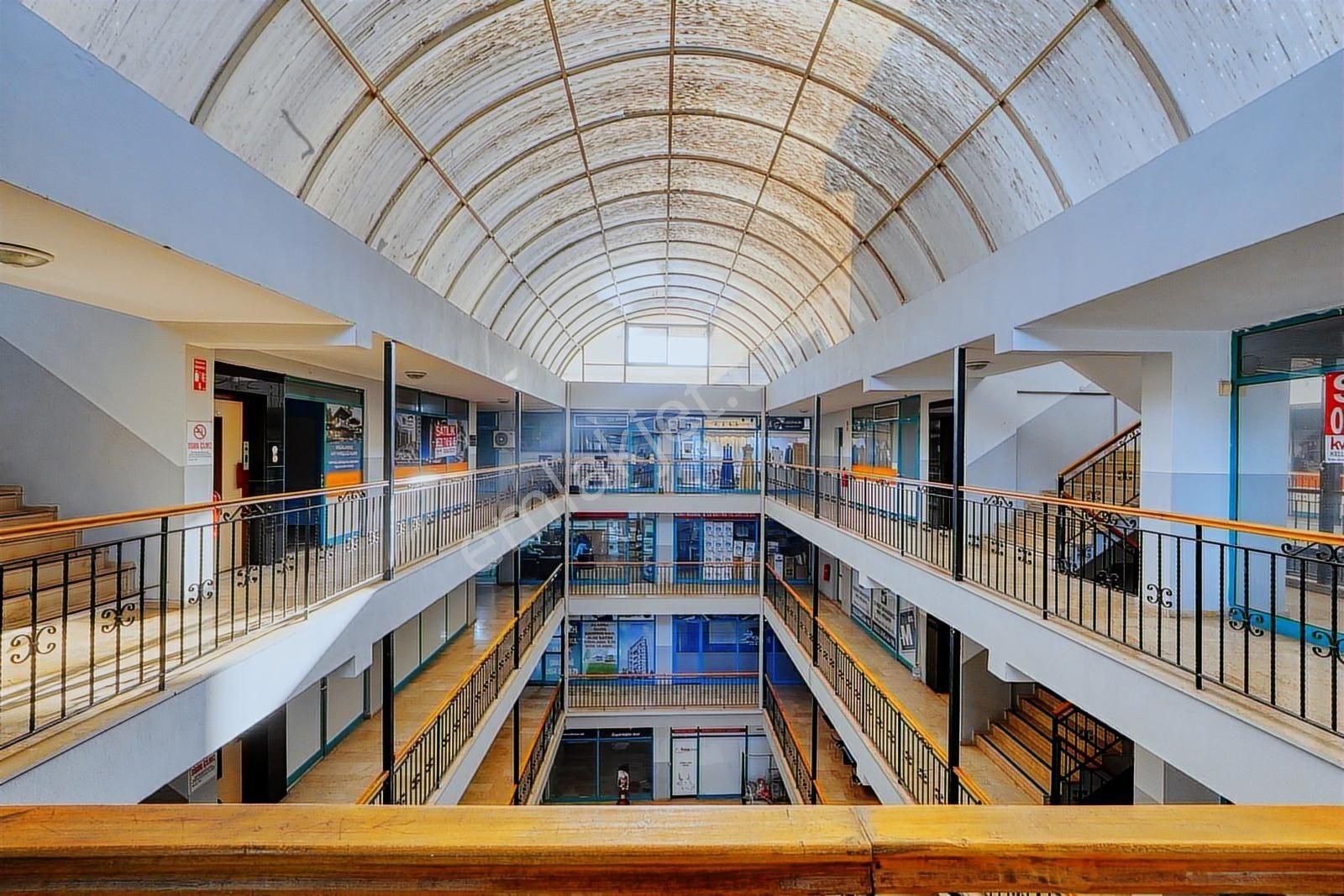 Çiğli Ataşehir Yağcı İş Merkezinde Satılık Büro & Ofis - Görsel 10