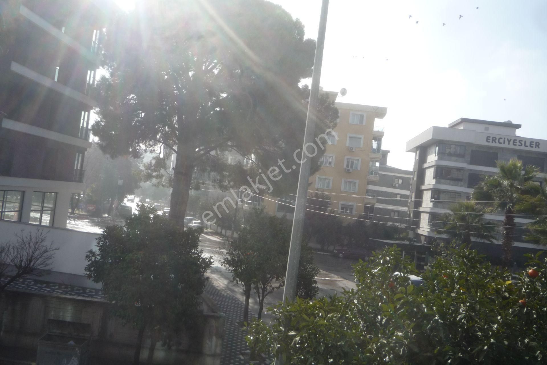 İzmir Torbalı Gold Emlaktan Kiralı 3x1 Daire - Görsel 15