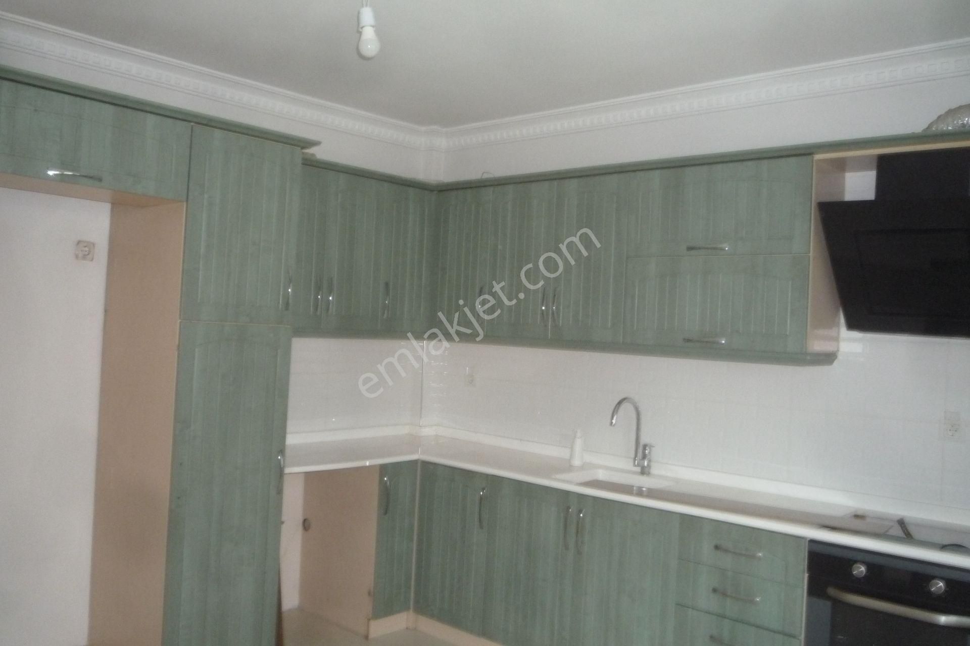 İzmir Torbalı Gold Emlaktan Kiralı 3x1 Daire - Görsel 17