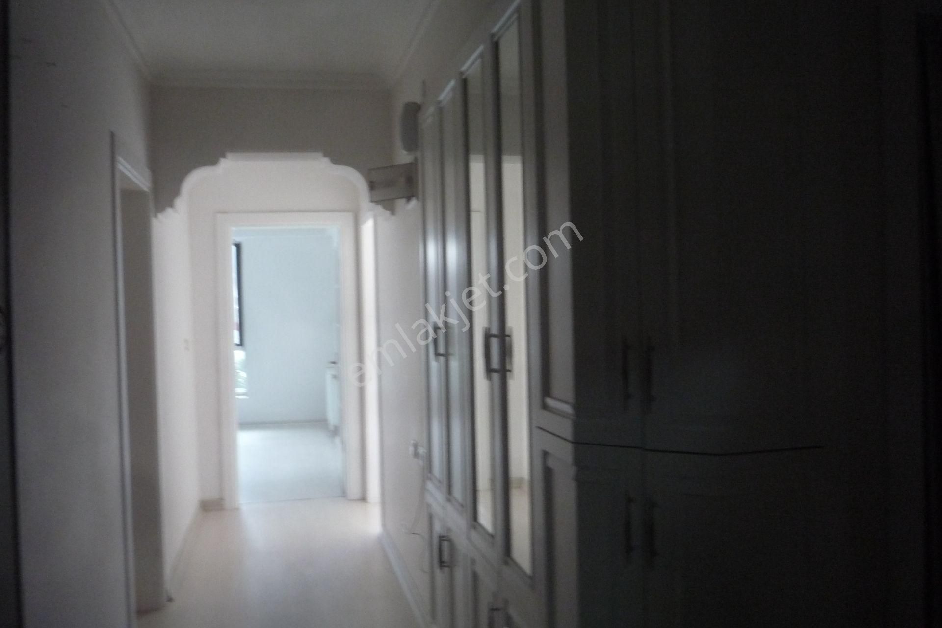 İzmir Torbalı Gold Emlaktan Kiralı 3x1 Daire - Görsel 2