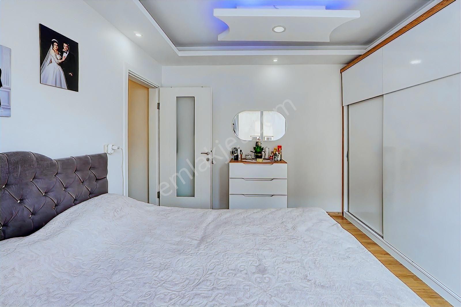 Kemalpaşa'da Huzurlu Bir Yaşam İçin İlk Adım 2+1 Satılık Daire ! - Görsel 3