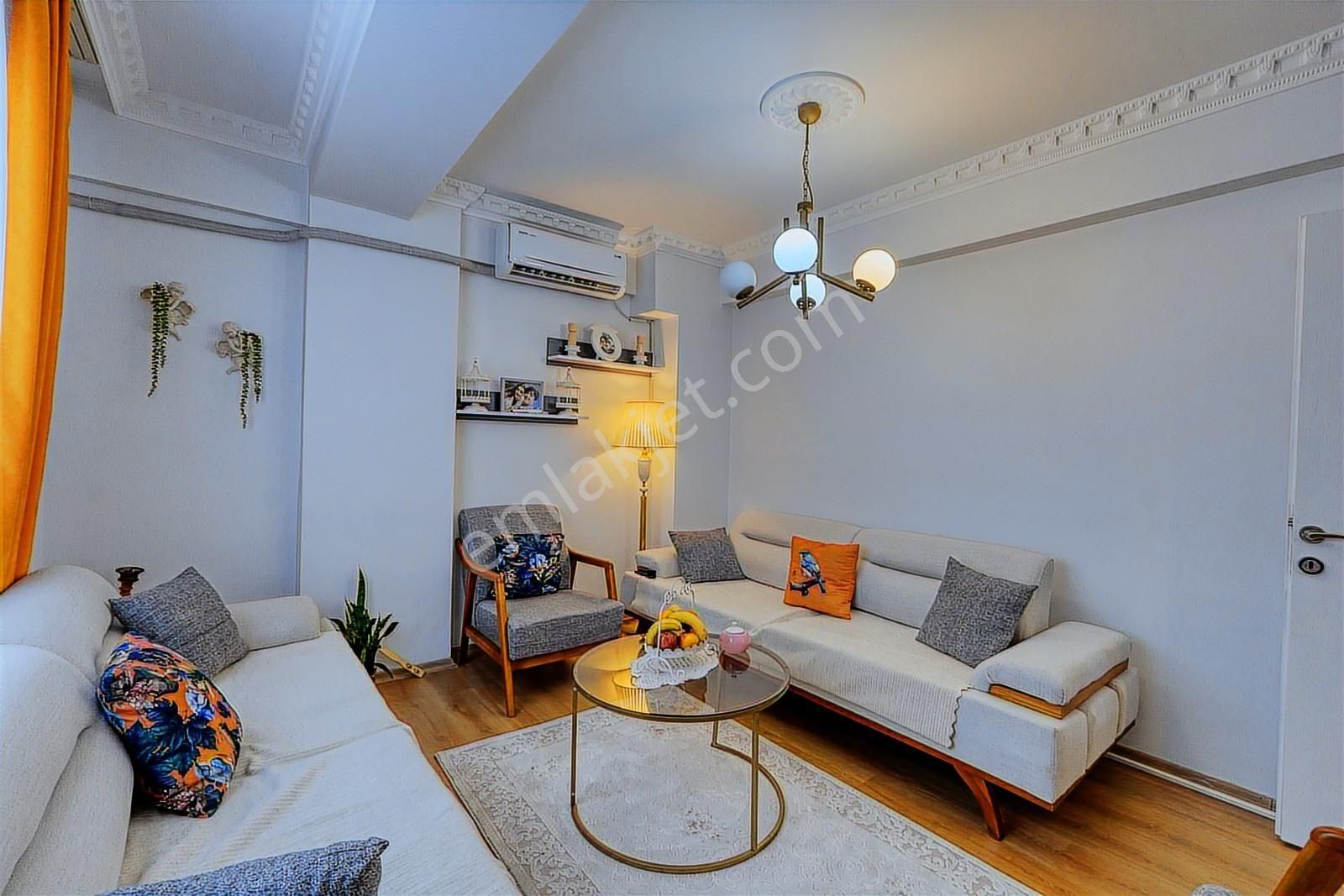 Kemalpaşa'da Huzurlu Bir Yaşam İçin İlk Adım 2+1 Satılık Daire !