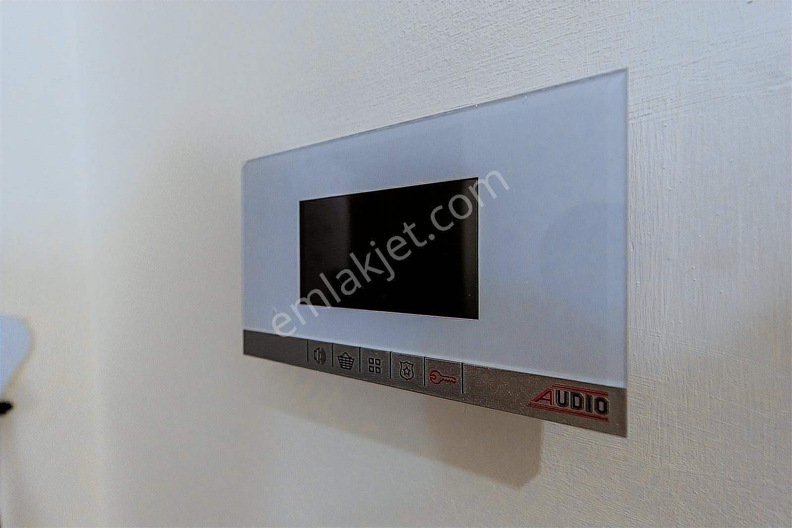 Çiğli Yenimahalle'nin En Güzel Sokağında 2+1 Köşe Daire - Görsel 31