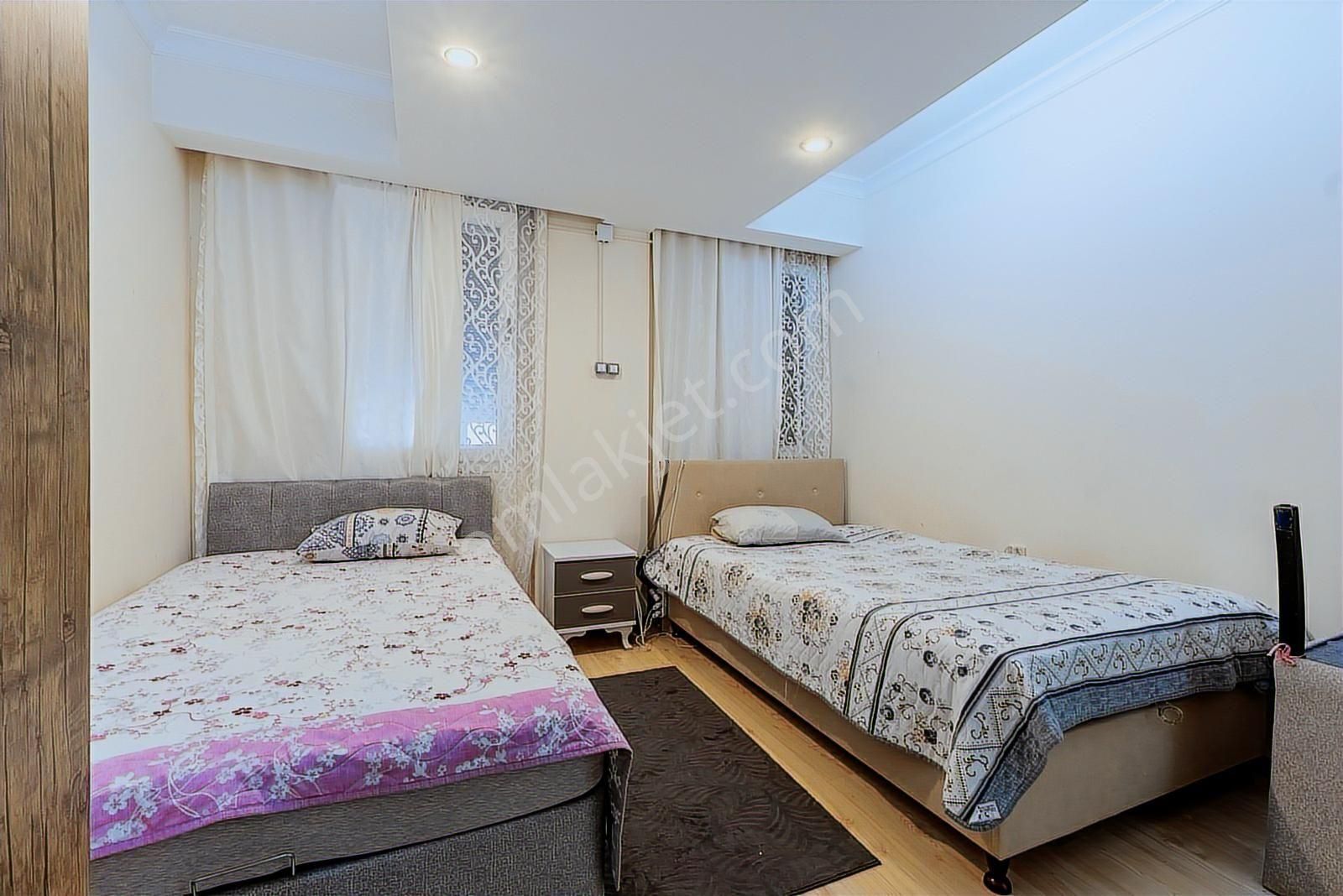 Çiğli Yenimahalle'nin En Güzel Sokağında 2+1 Köşe Daire - Görsel 12