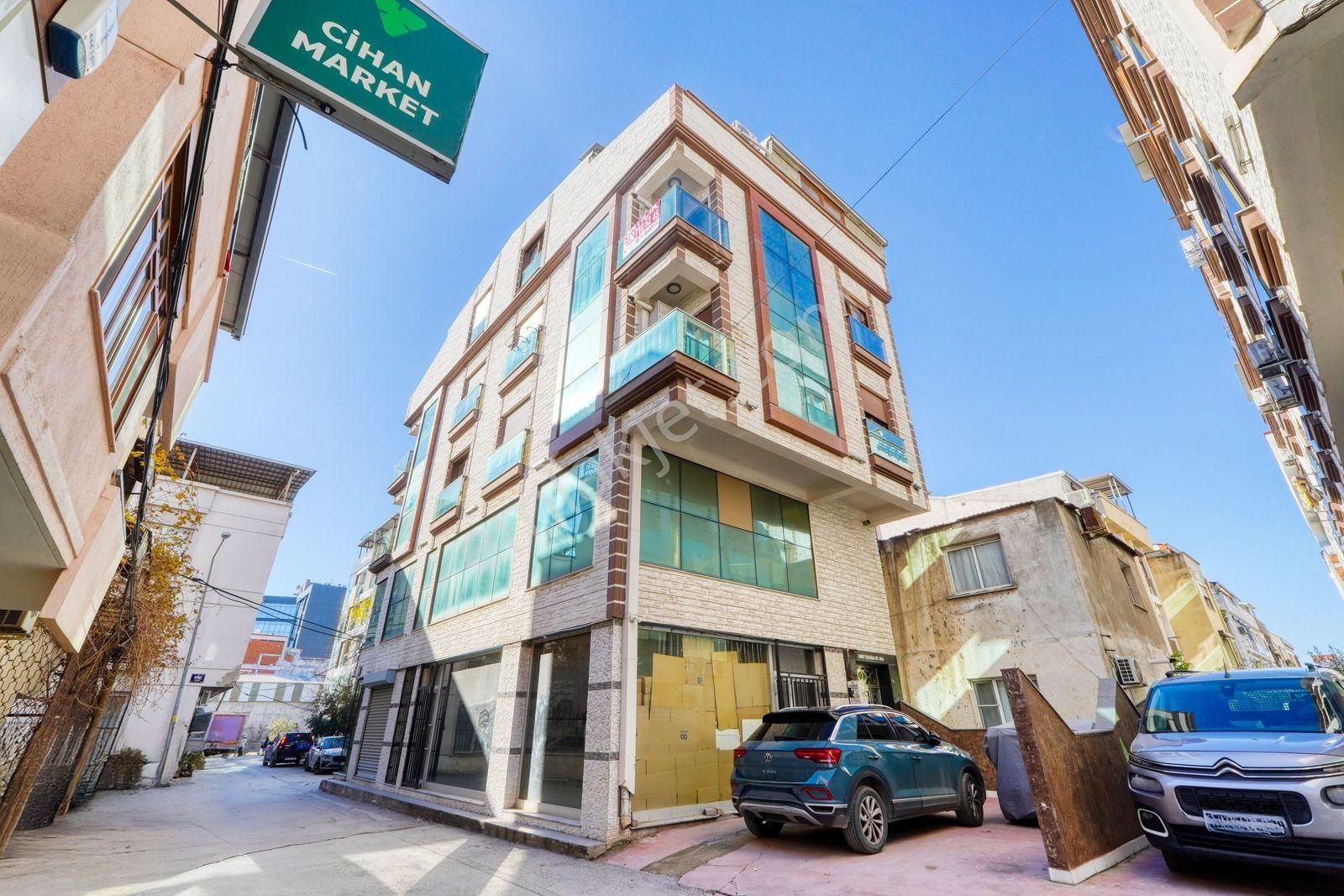 Çiğli Yenimahalle'nin En Güzel Sokağında Teraslı Dubleks Daire ! - Görsel 25