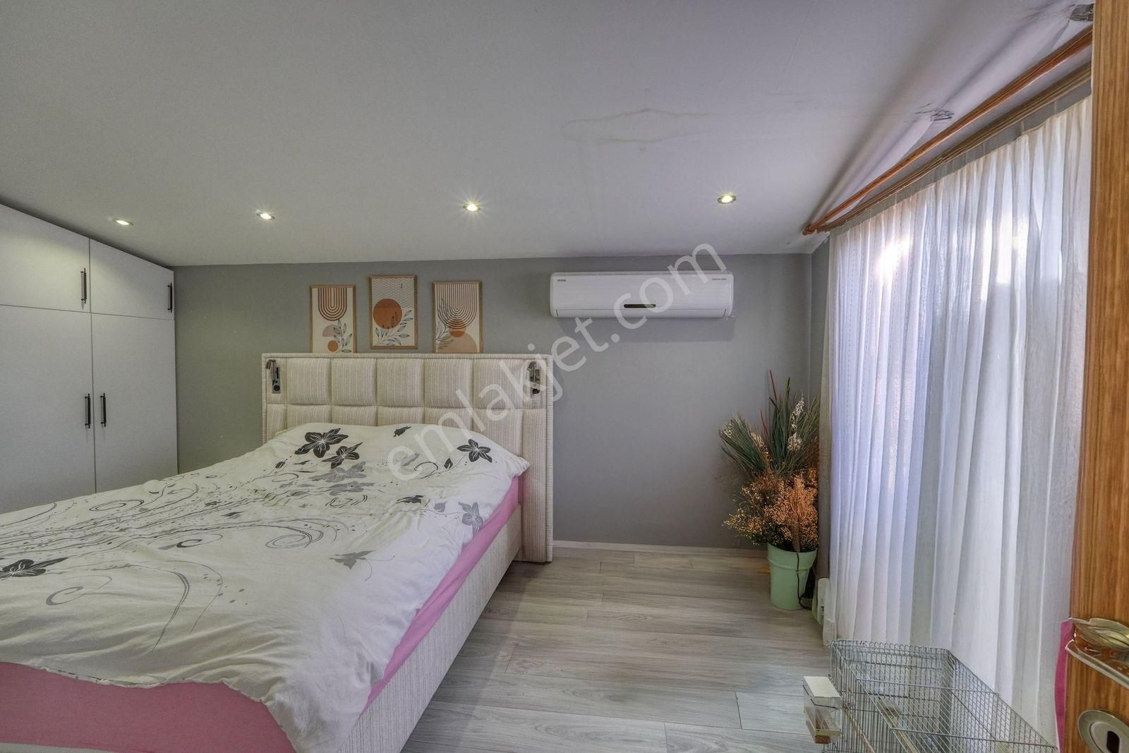 Çiğli Yenimahalle'nin En Güzel Sokağında Teraslı Dubleks Daire ! - Görsel 15