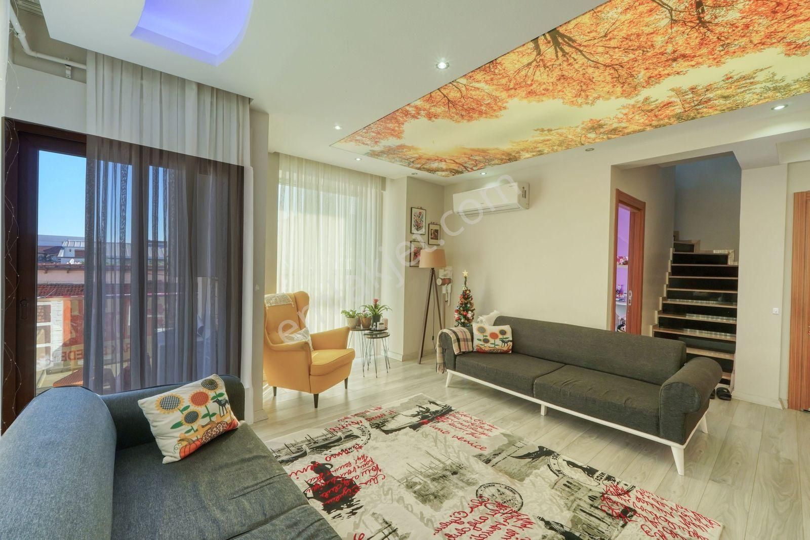 Çiğli Yenimahalle'nin En Güzel Sokağında Teraslı Dubleks Daire ! - Görsel 22