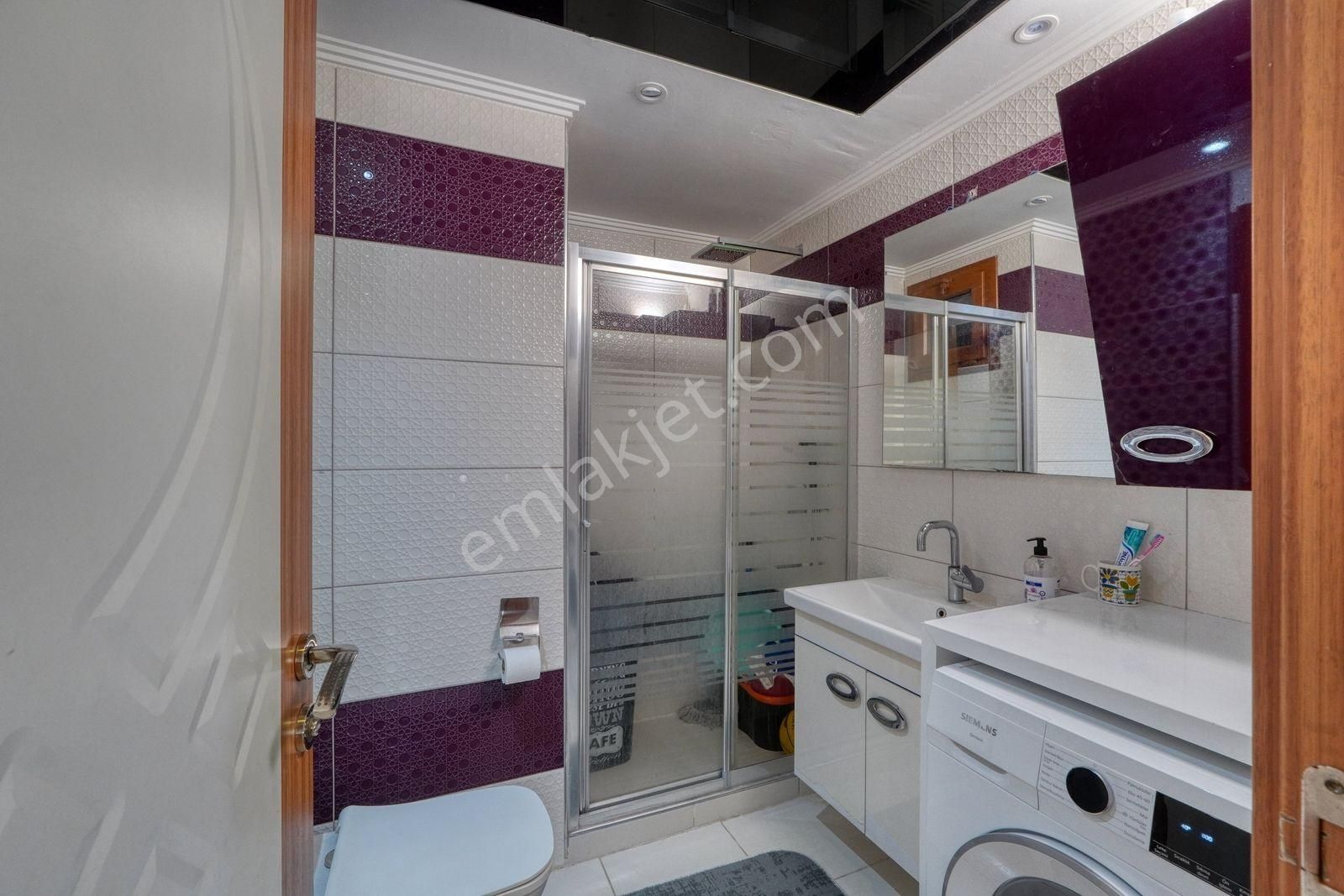 Çiğli Yenimahalle'nin En Güzel Sokağında Teraslı Dubleks Daire ! - Görsel 13