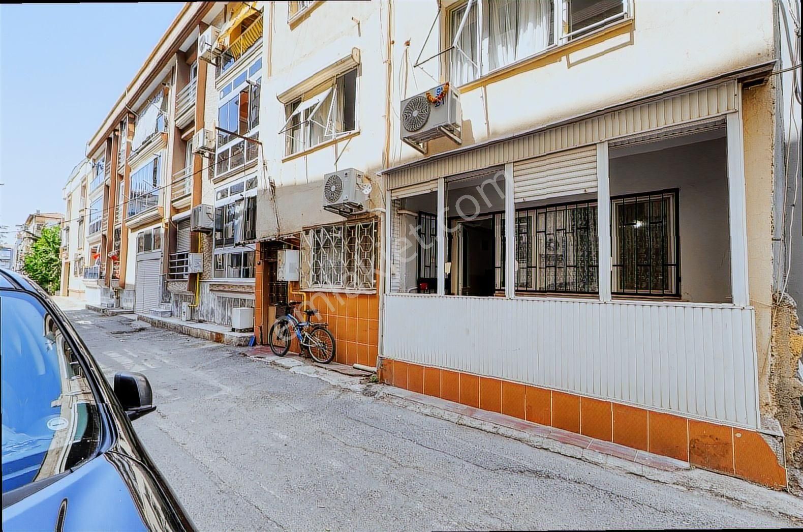 Çiğli Yenimahalle'de Muhteşem 2+1 Daire - Görsel 23