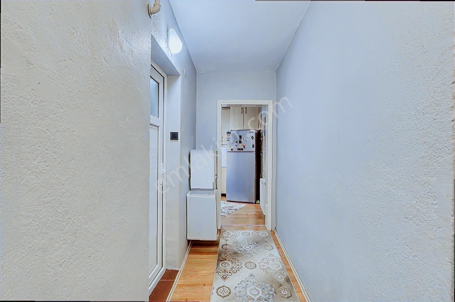 Çiğli Yenimahalle'de Muhteşem 2+1 Daire - Görsel 4