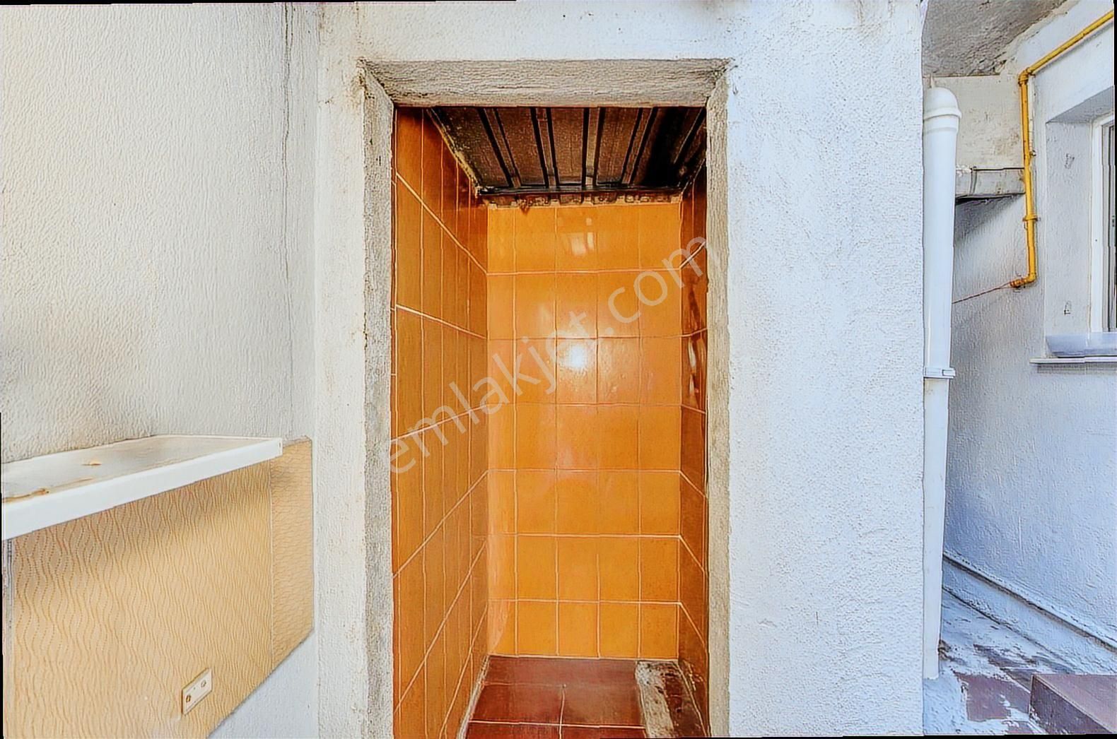 Çiğli Yenimahalle'de Muhteşem 2+1 Daire - Görsel 3