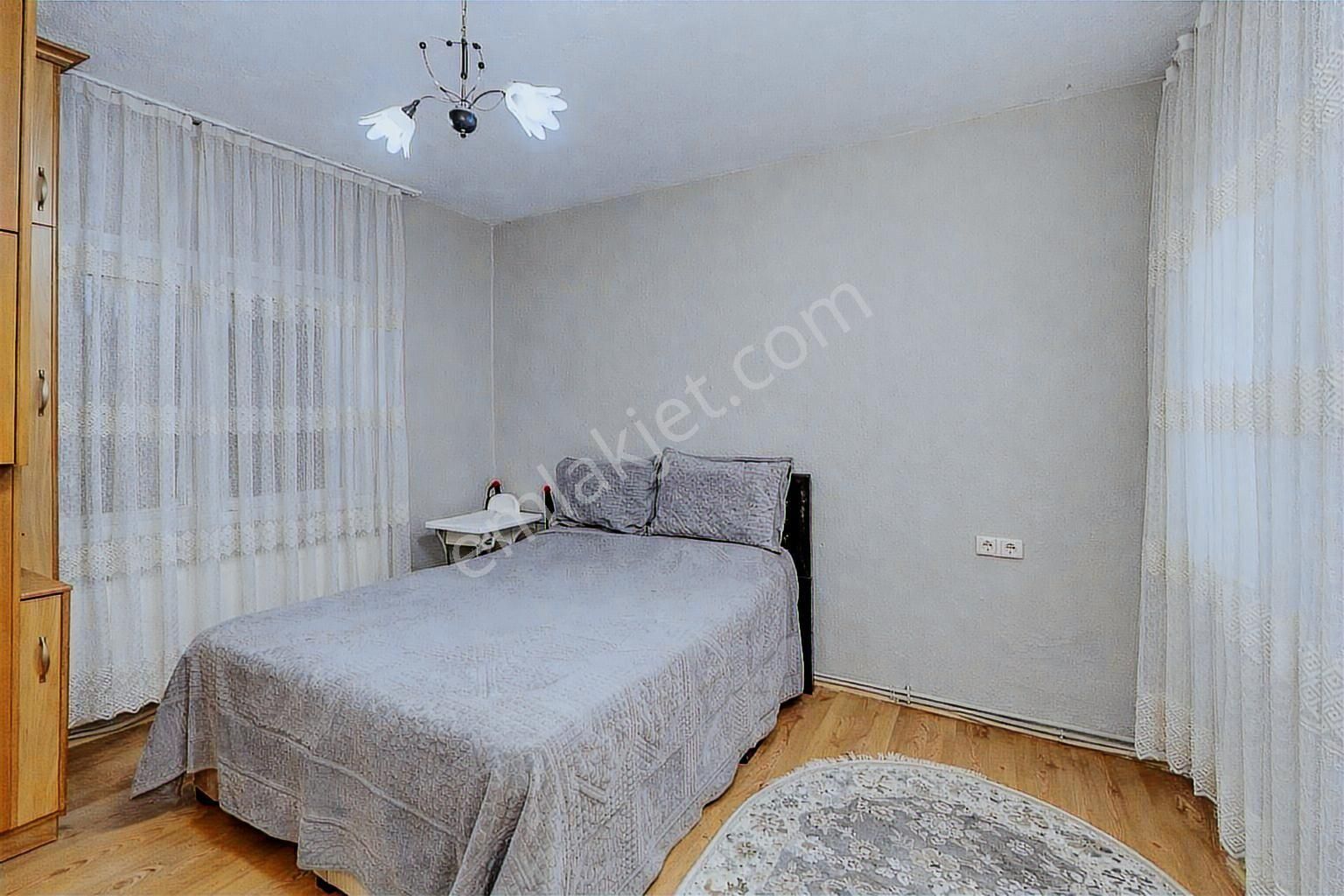 Çiğli Yenimahalle'de Muhteşem 2+1 Daire - Görsel 13