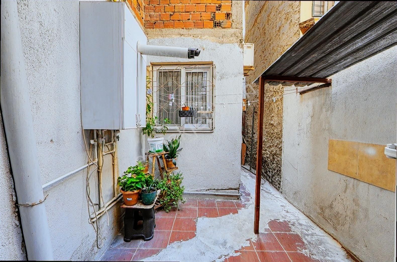 Çiğli Yenimahalle'de Muhteşem 2+1 Daire - Görsel 10