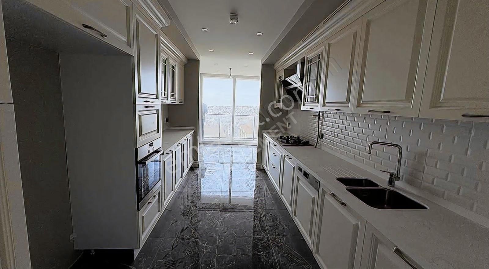 Azur Marmara Da Sıfır Hiç Kullanılmamış Deniz Manzaralı 3+1