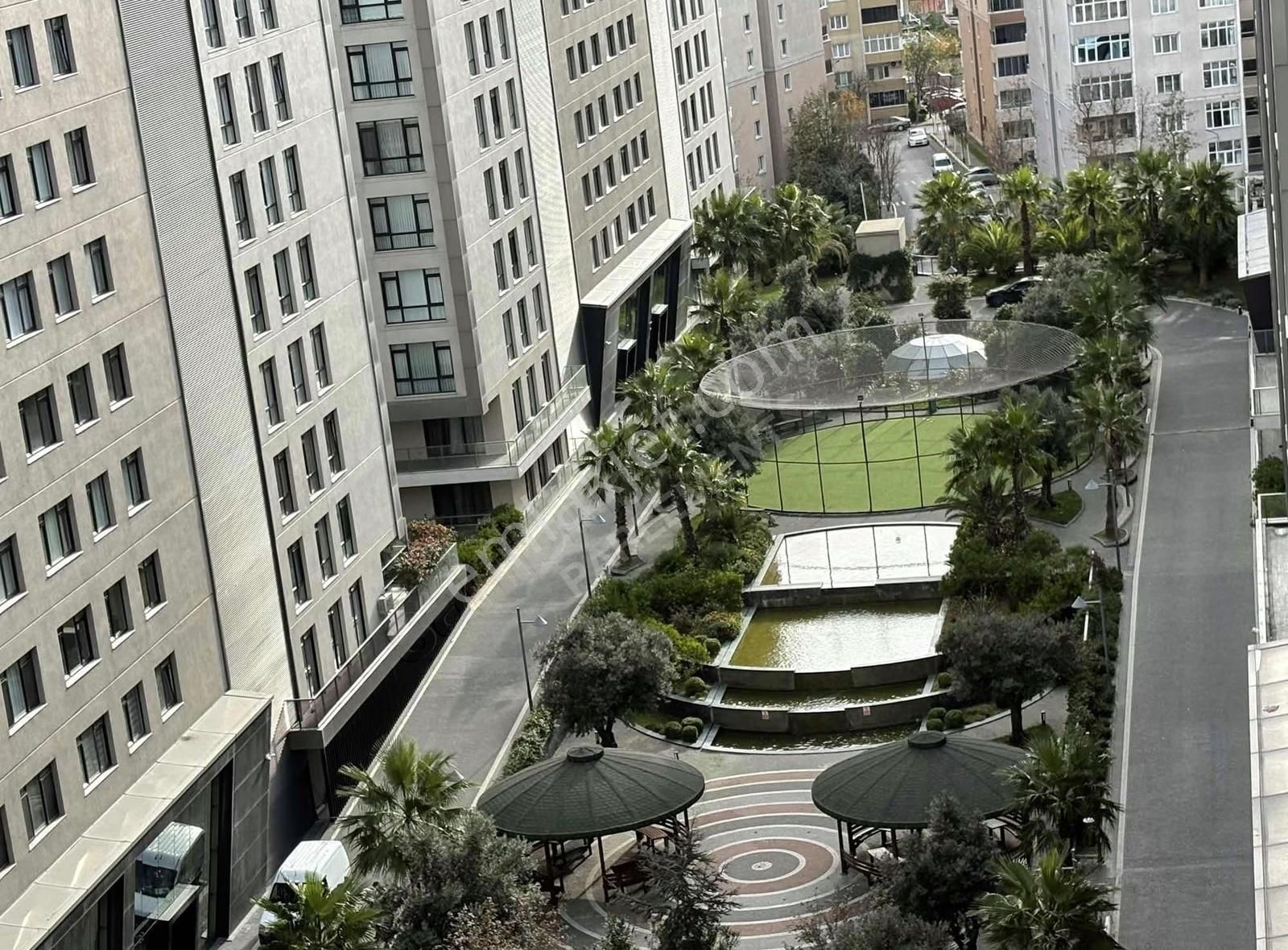 Azur Marmara'da Panoromik Deniz Manzaralı Süper Lüx 3+1 - Görsel 26