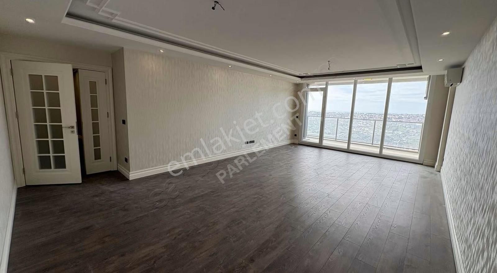 Azur Marmara'da Panoromik Deniz Manzaralı Süper Lüx 3+1 - Görsel 14