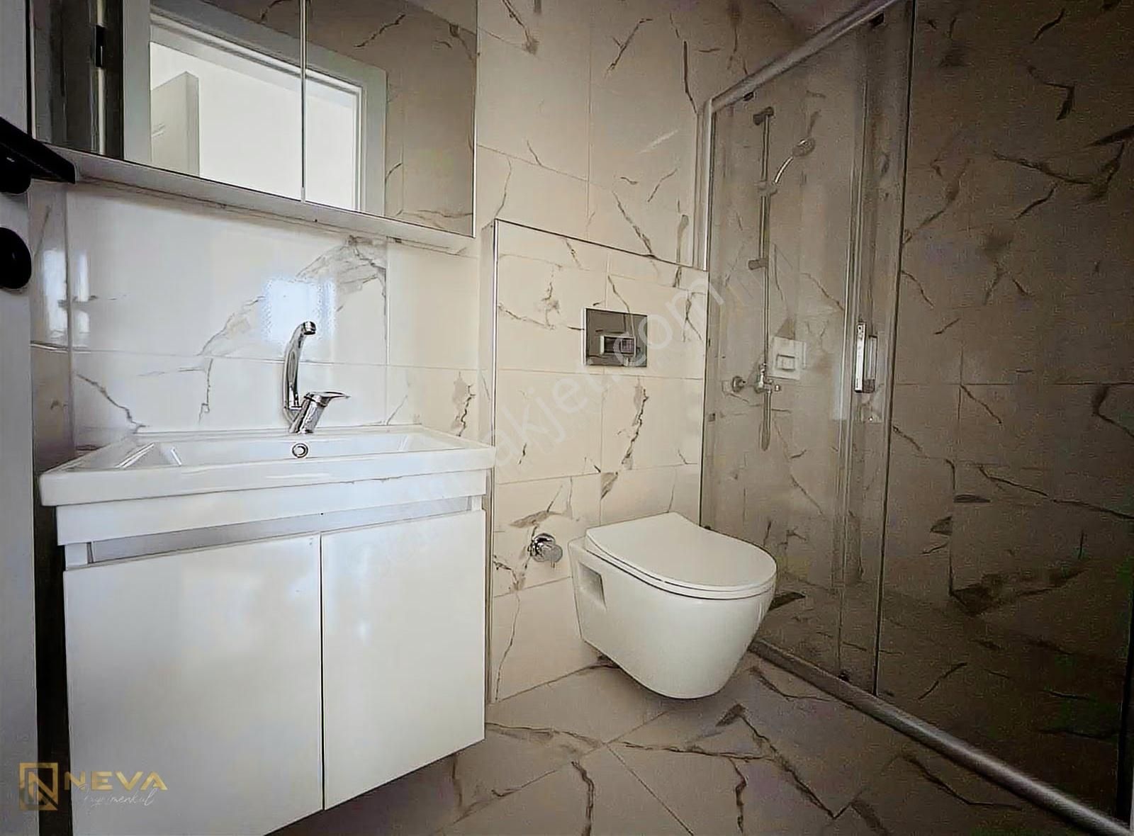 Arifiye Hanlıköy'de Kiralık Geniş 2+1 Daire - Görsel 19