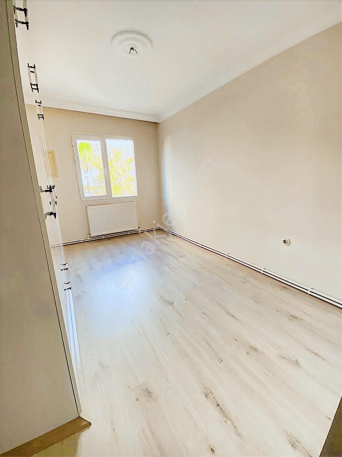 Satılık 3+1 Masrafsız Geniş Ferah - Görsel 13