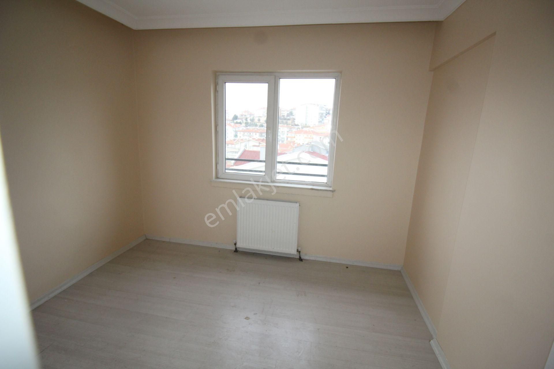 Krc'den General Zeki Doğan Mah.dereboyu Caddesine Yakın 3+1 Kiralık Daire - Görsel 12