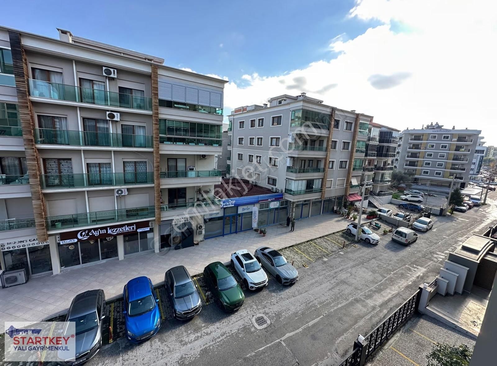 Karşıyaka Siena Evleri Sitesi Havuzlu Ara Kat Satılık 3+1 Daire - Görsel 12