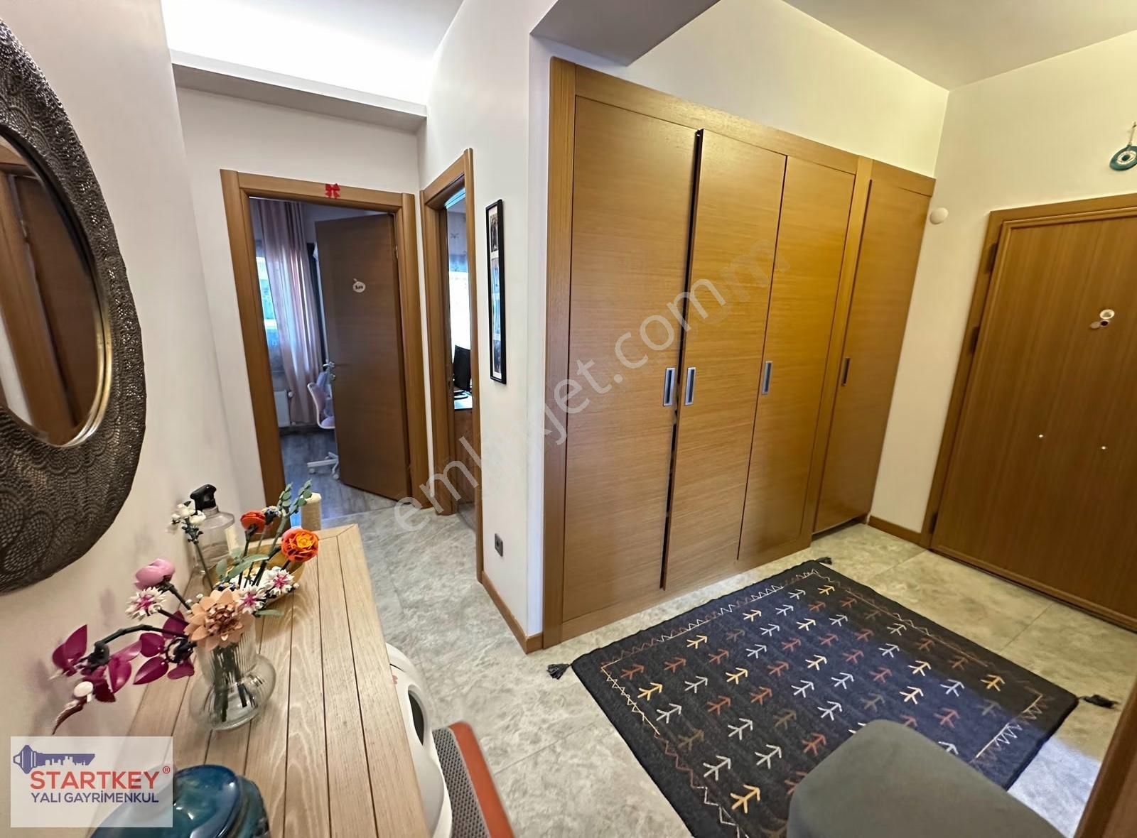 Karşıyaka Siena Evleri Sitesi Havuzlu Ara Kat Satılık 3+1 Daire - Görsel 2