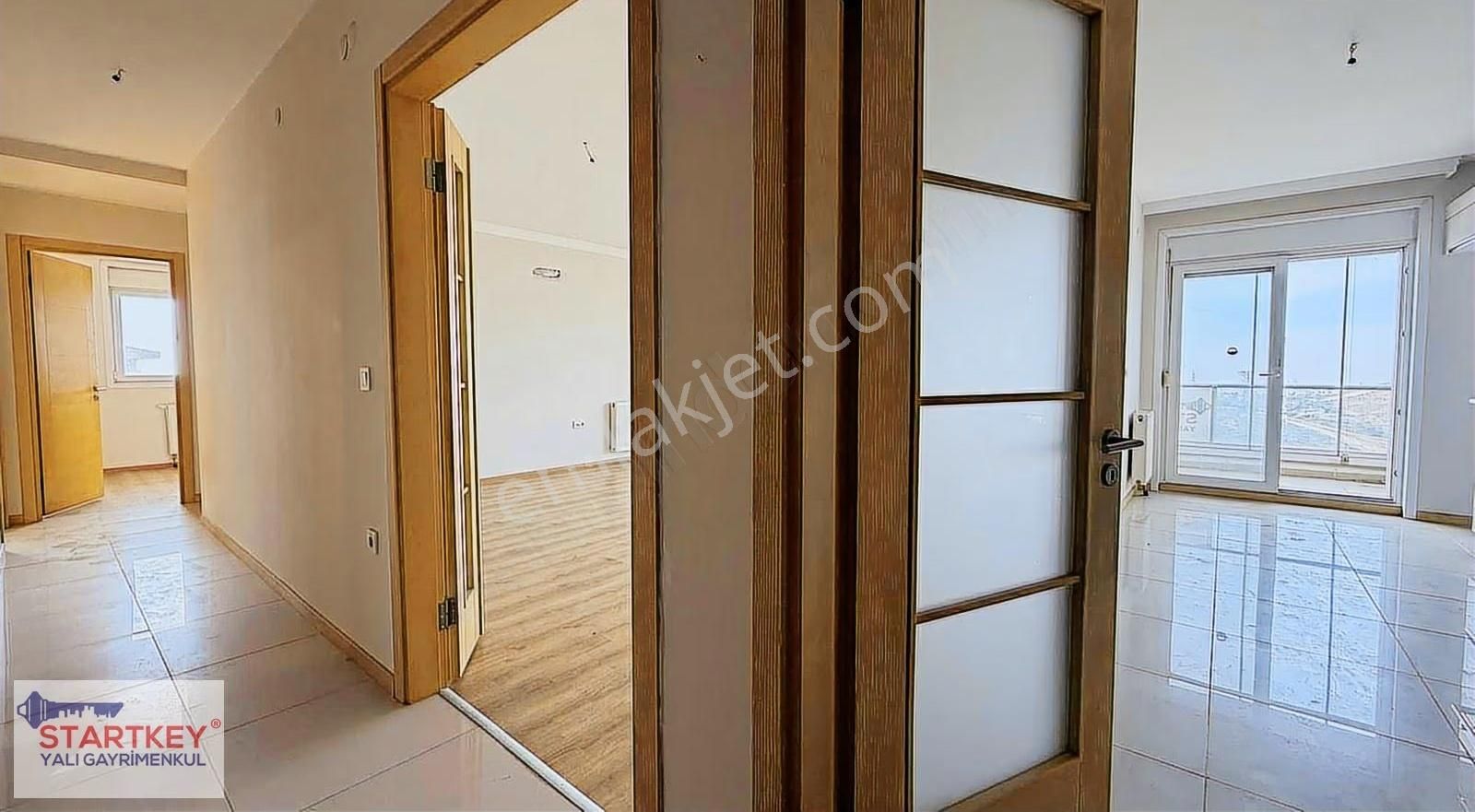 Bayraklı Körfez Mah. Havuzlu Güvenlikli Site Satılık 3+1 Daire - Görsel 7