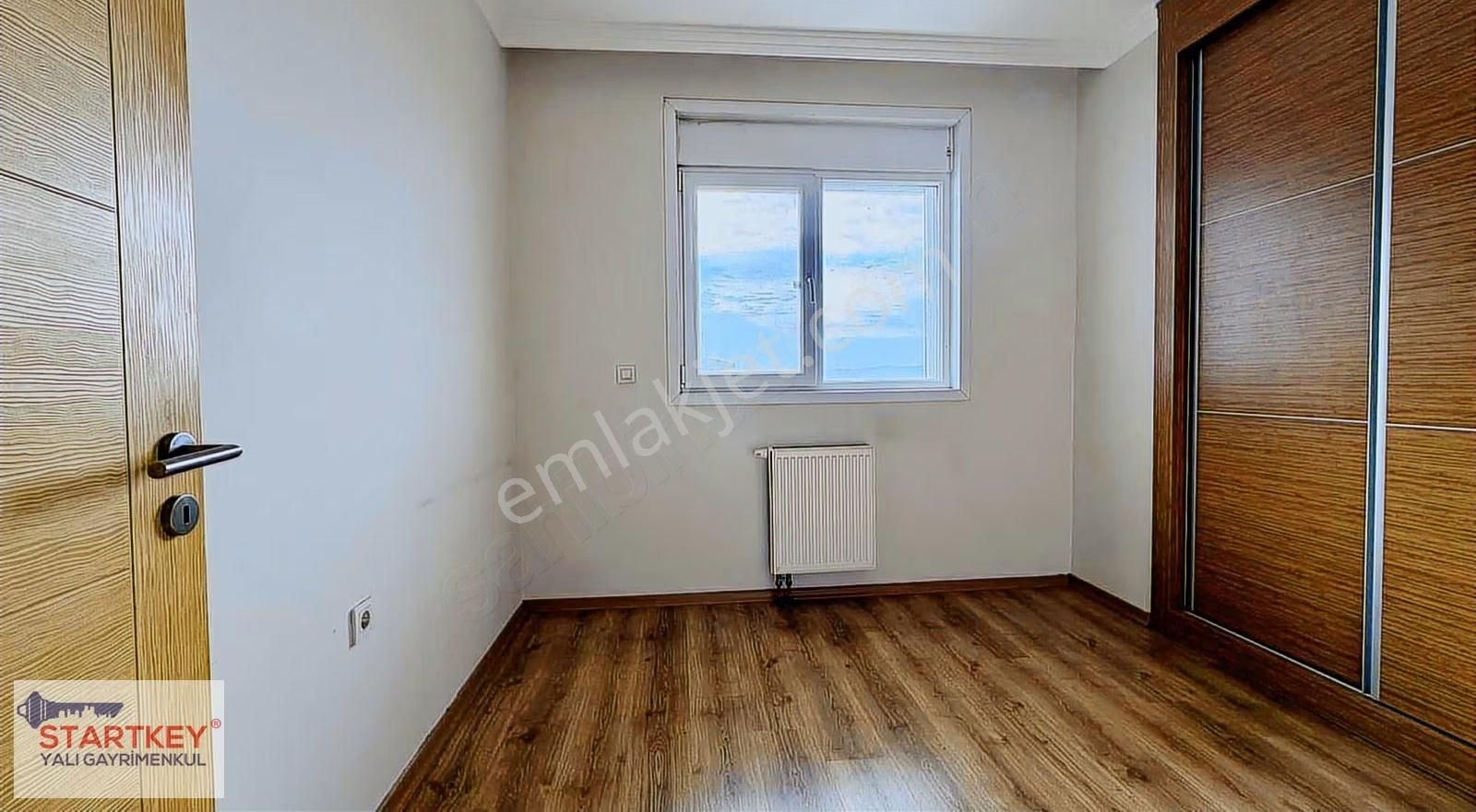 Bayraklı Körfez Mah. Havuzlu Güvenlikli Site Satılık 3+1 Daire - Görsel 14