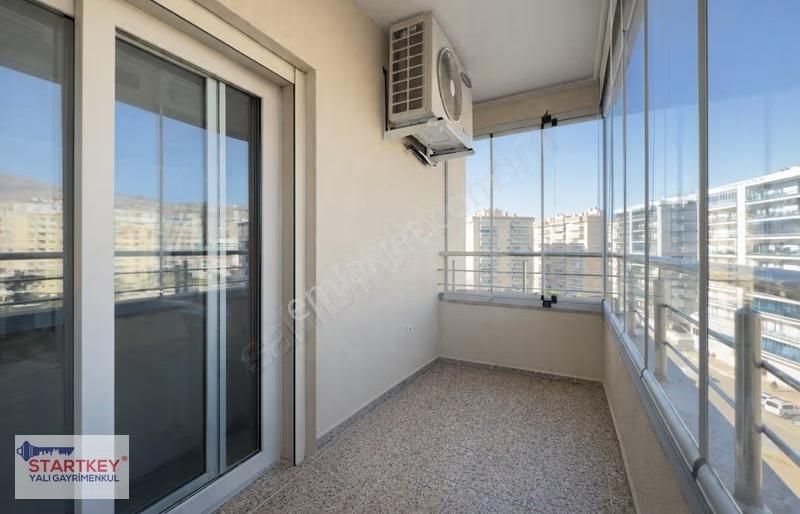 Bayraklı Adalet Deniz Manzara Satılık Üç Cepheli Büyük 3+1 Daire - Görsel 9