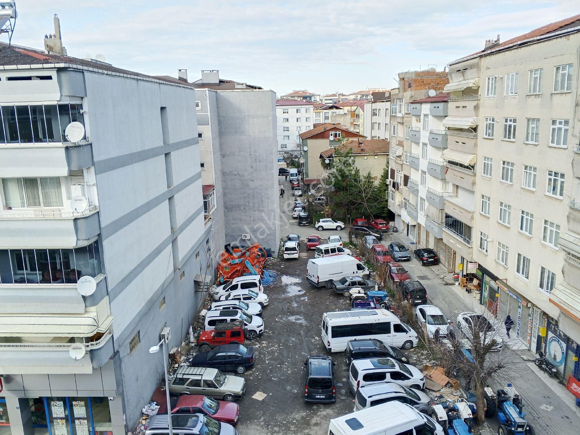 Terme Cad Üstunde Satılık Daire - Görsel 7