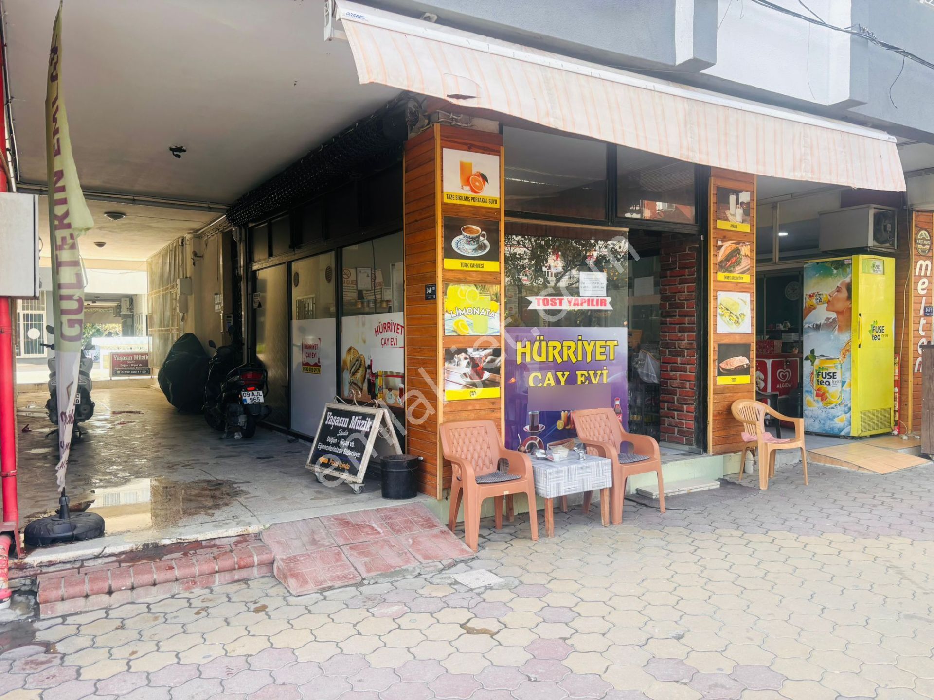 Belediye Mevkii Hürriyetcaddesi Üzeri Satılık İşyeri