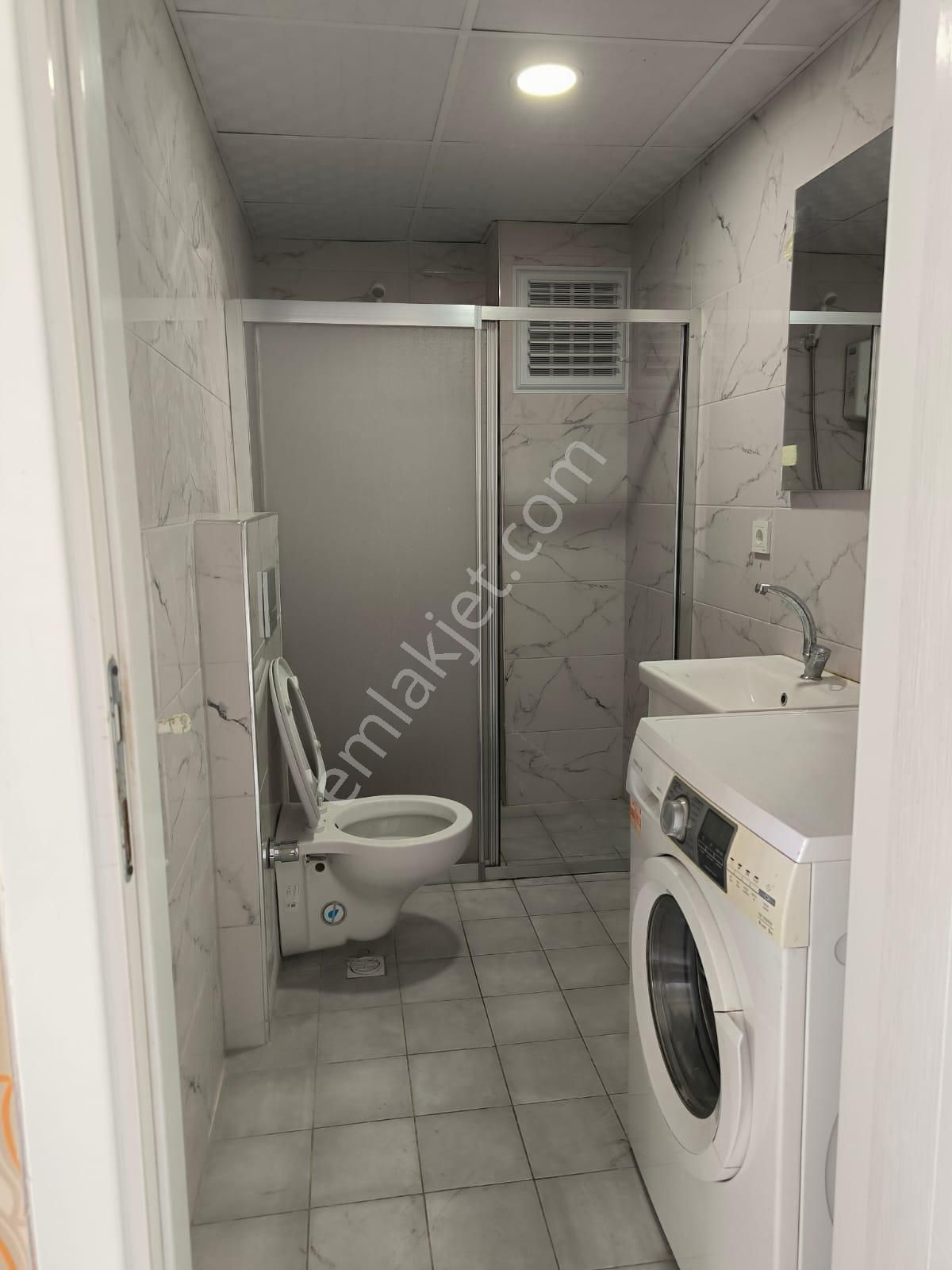Adana Sarıçamda Stadyum Yolu Bulvara Yakın Aktaş Markete Yakın Eşyalı 1+1 Kiralık Daire - Görsel 2