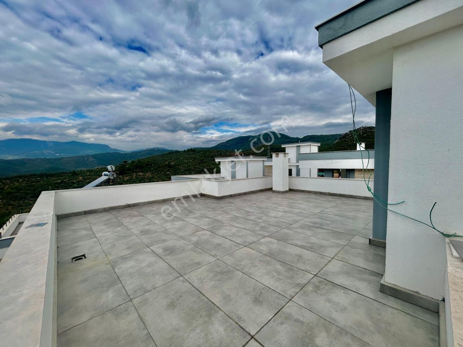 Yüksel'den Edremit'te Satılık Tam Bağımsız Ultra Lux 4+1 Müstakil Villa - Görsel 3