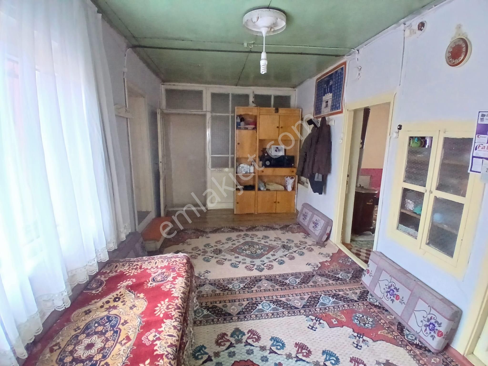 Akçay Emlak'tan Akşehir Çay Mahallesinde Bahçeli Satılık Müstakil Ev - Görsel 16