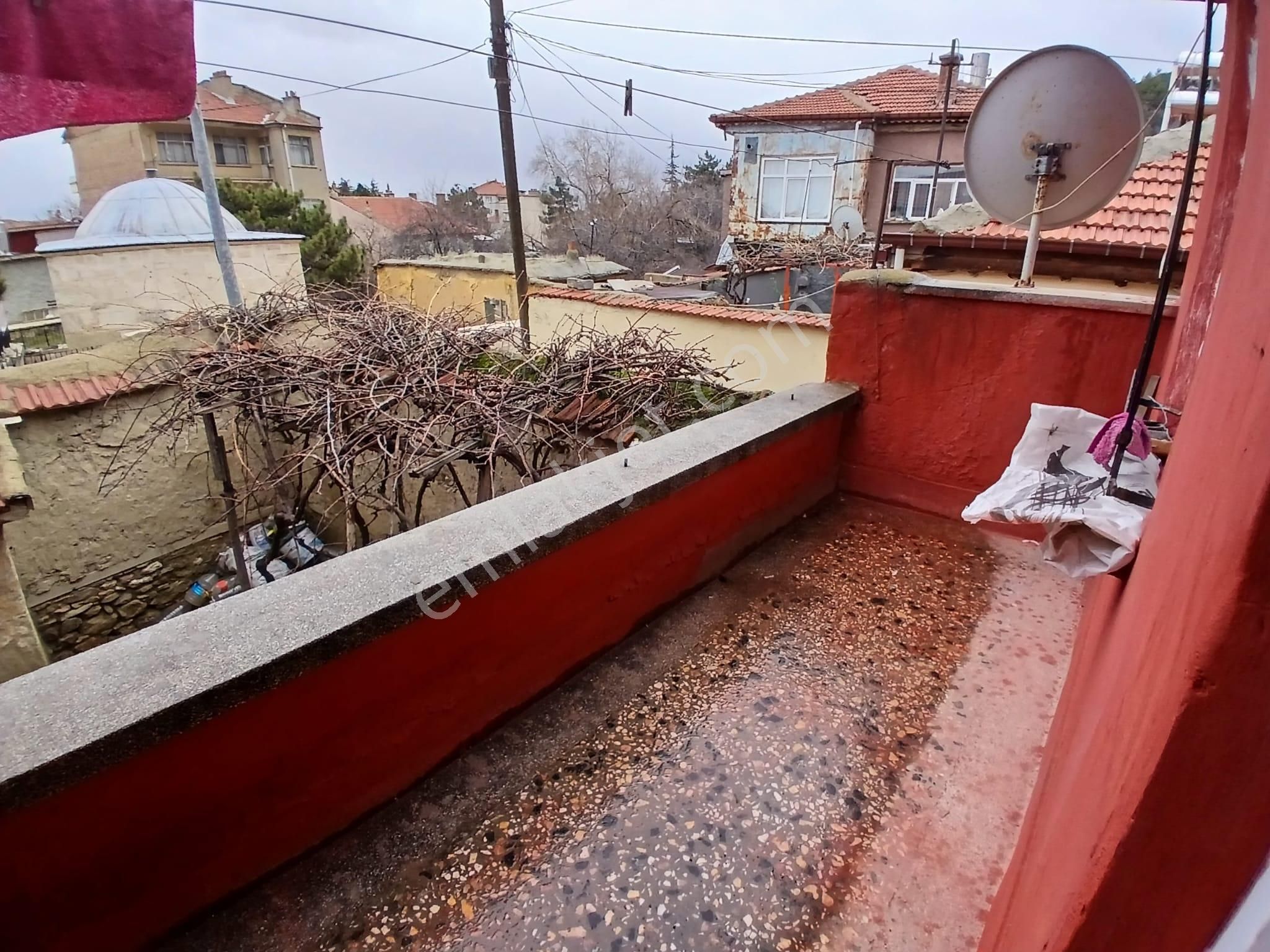 Akçay Emlak'tan Akşehir Çay Mahallesinde Bahçeli Satılık Müstakil Ev - Görsel 35