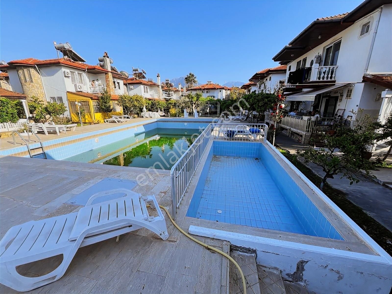 Fethiye Çalış'ta Site İçinde Satılık İkiz Villa - Görsel 3