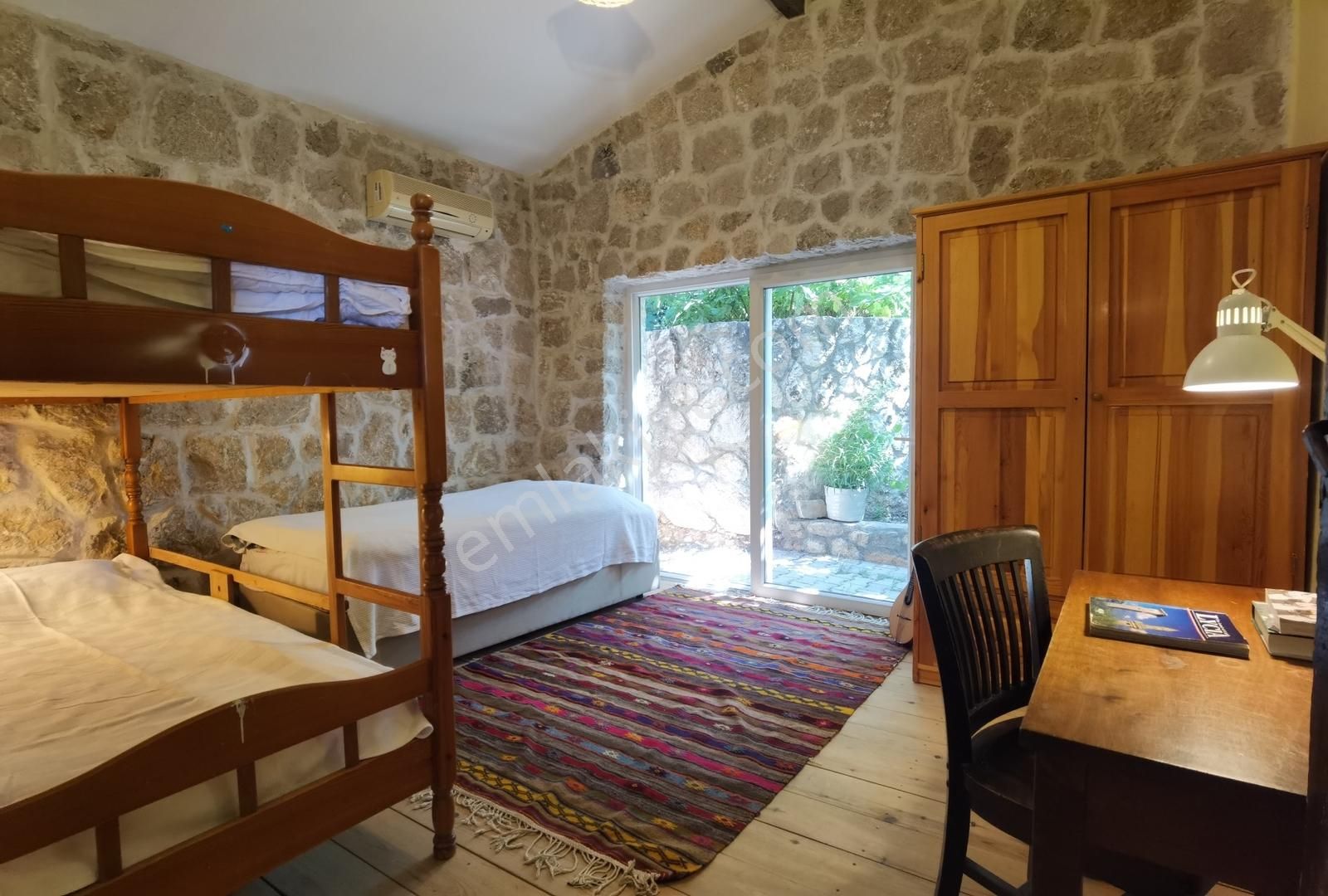 Seydikemer Yaka'da Müstakil Taş Ev Ve Bungalowlar - Görsel 25