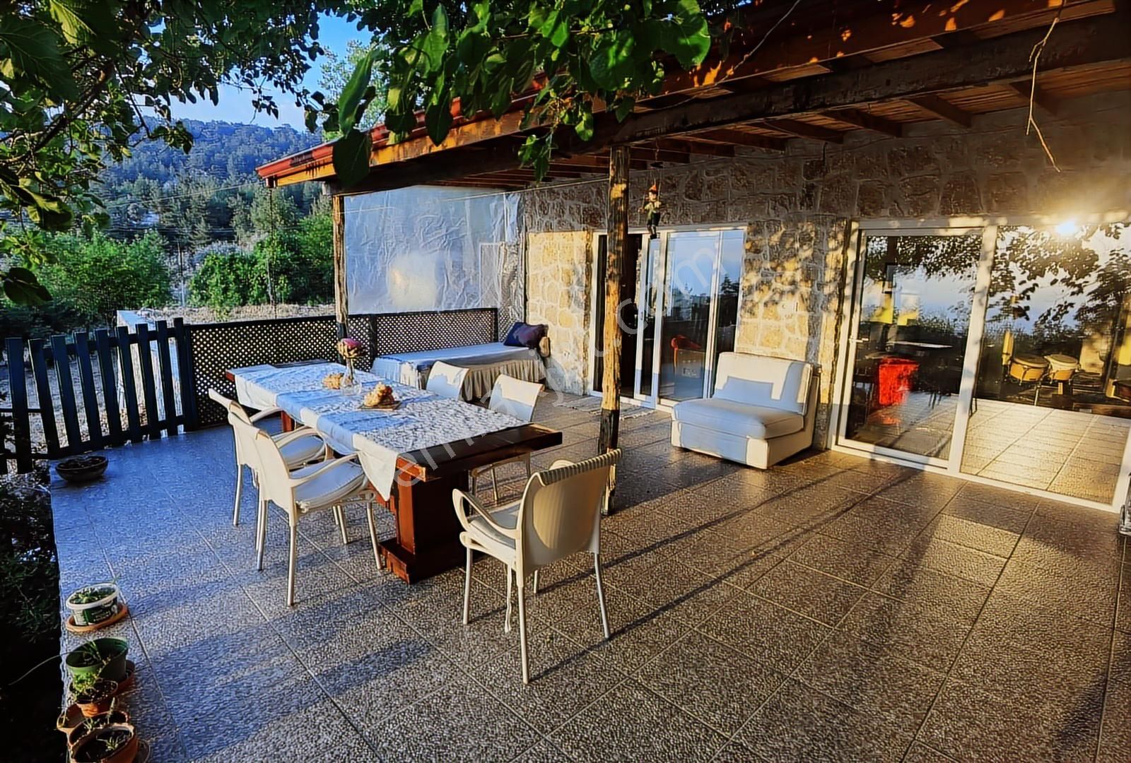 Seydikemer Yaka'da Müstakil Taş Ev Ve Bungalowlar - Görsel 16