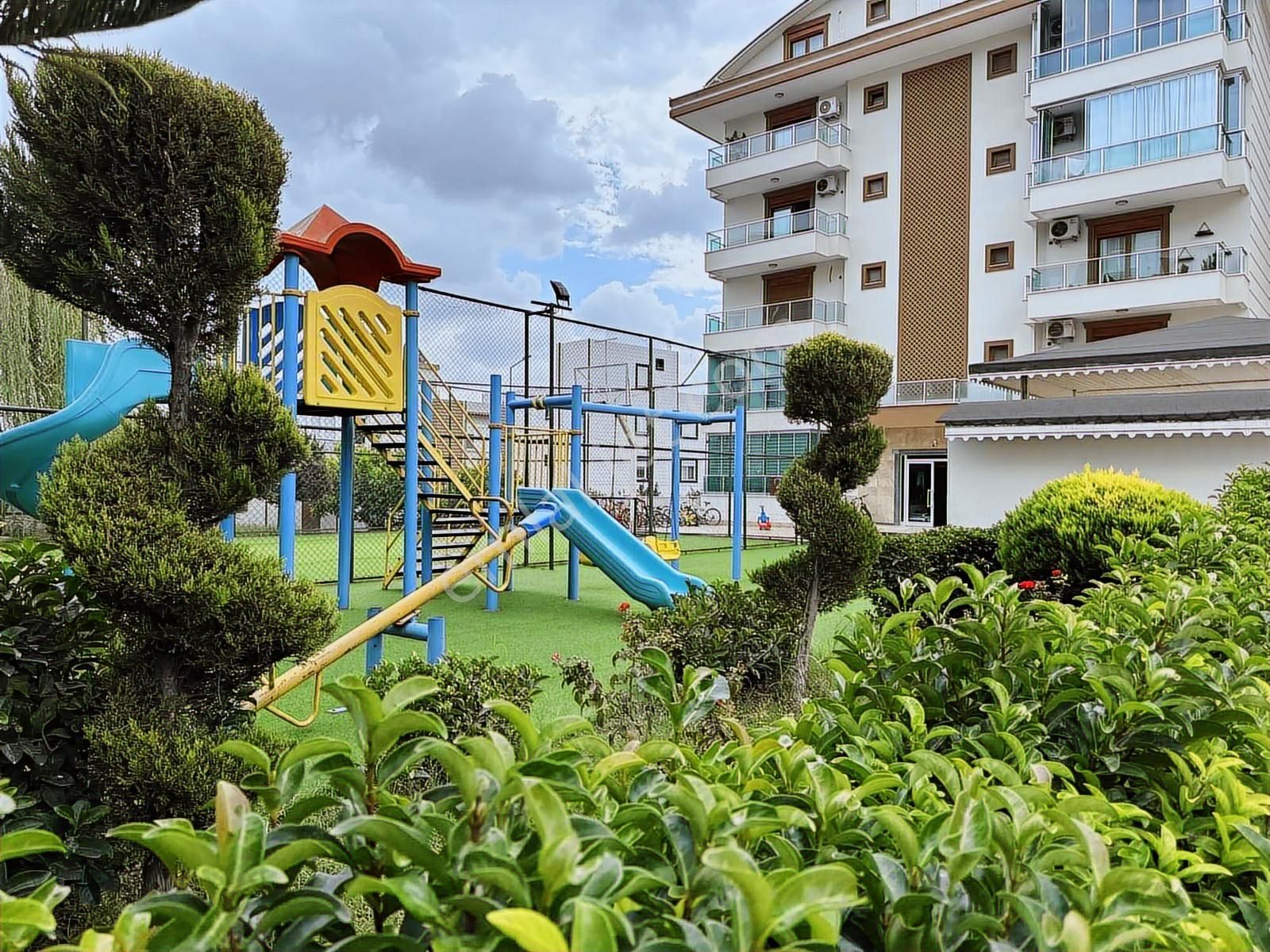 Serik Park Delüx Sitesinde Prestijli Satılık Daire