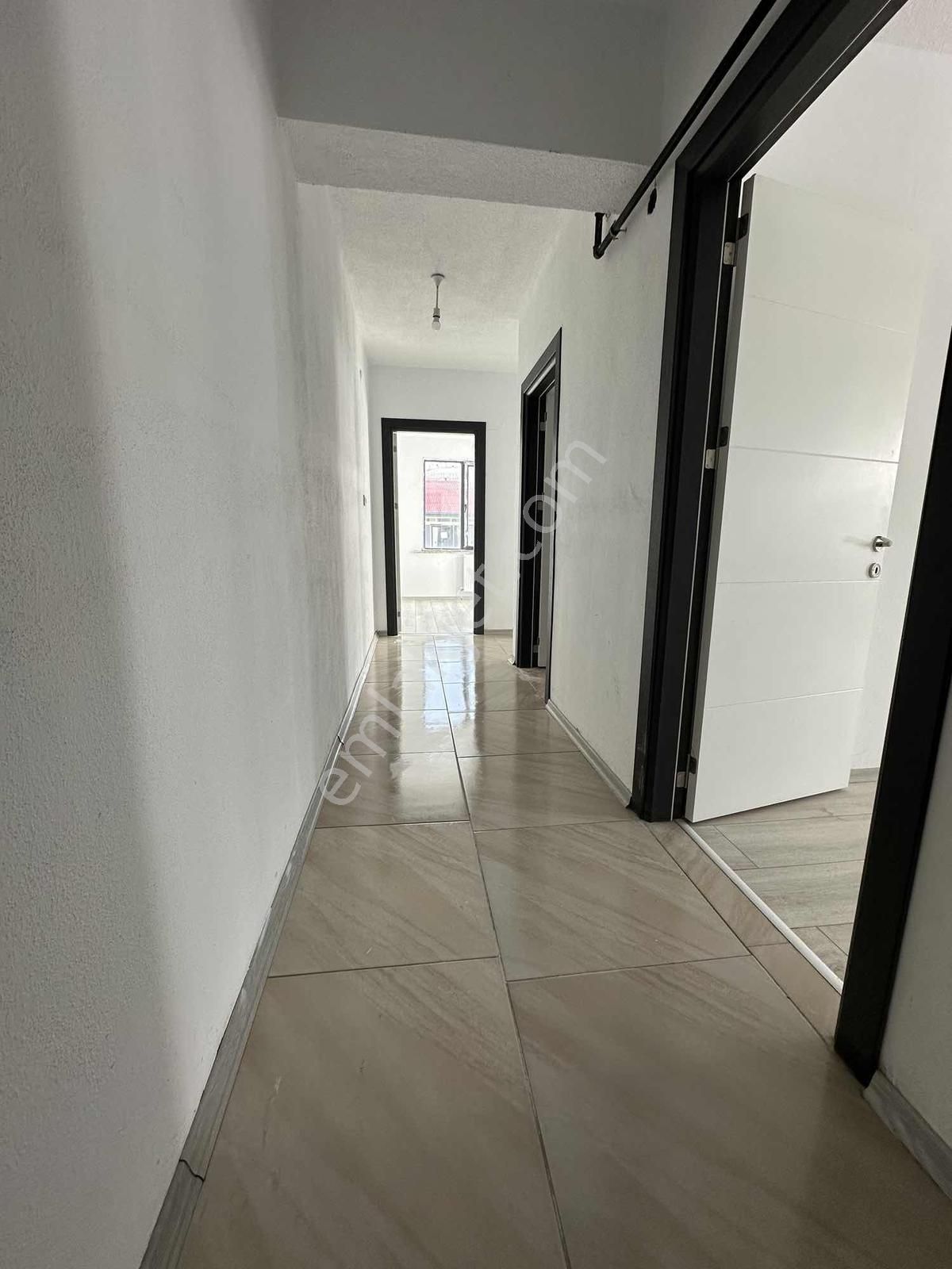 Kapaklı Devlet Hastanesi Karşısı ,ön Cephe,iskanlı,çift Balkon - Görsel 21
