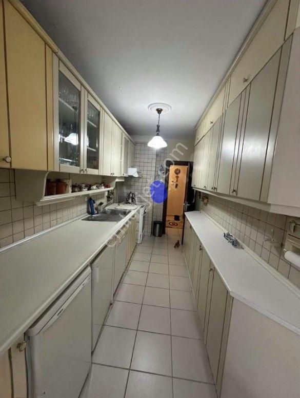 Kozyatağı Site Özellikli Satılık Yüksek Giriş Boş Yatırıma Ugun Alternatifsiz 3+1 Daire - Görsel 2