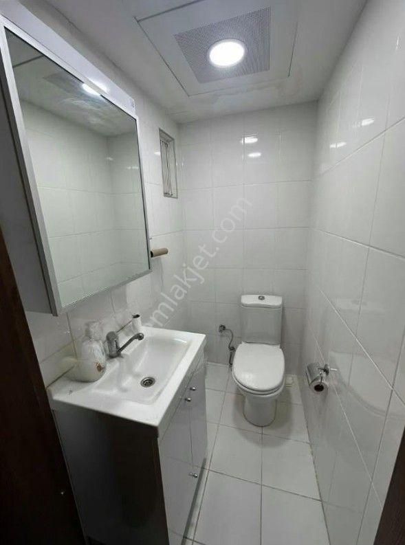 Kozyatağı Site Özellikli Satılık Yüksek Giriş Boş Yatırıma Ugun Alternatifsiz 3+1 Daire - Görsel 11