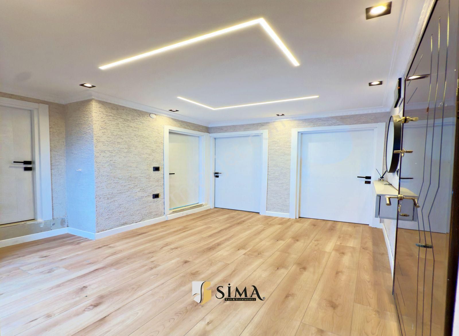 Metrobüse Yakın Kış Bahçeli İçi Full Dekorlu 2+1 Satılık Daire - Görsel 11