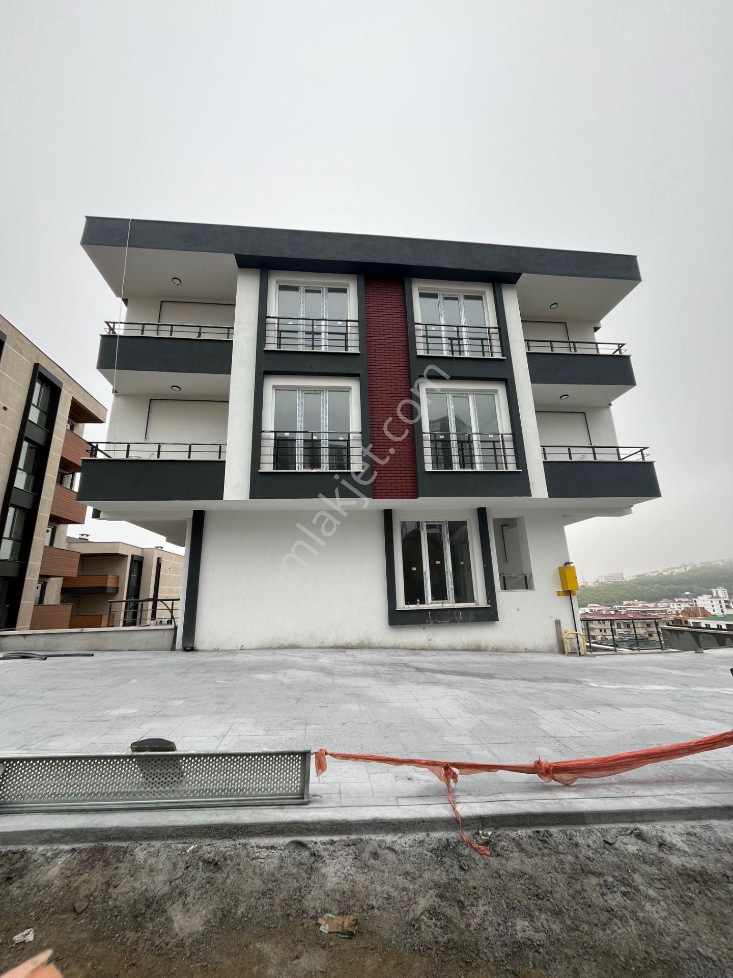 Truva//onur Gündüzcü'den Citymall Avm Karşısında Sahile 1 Dk