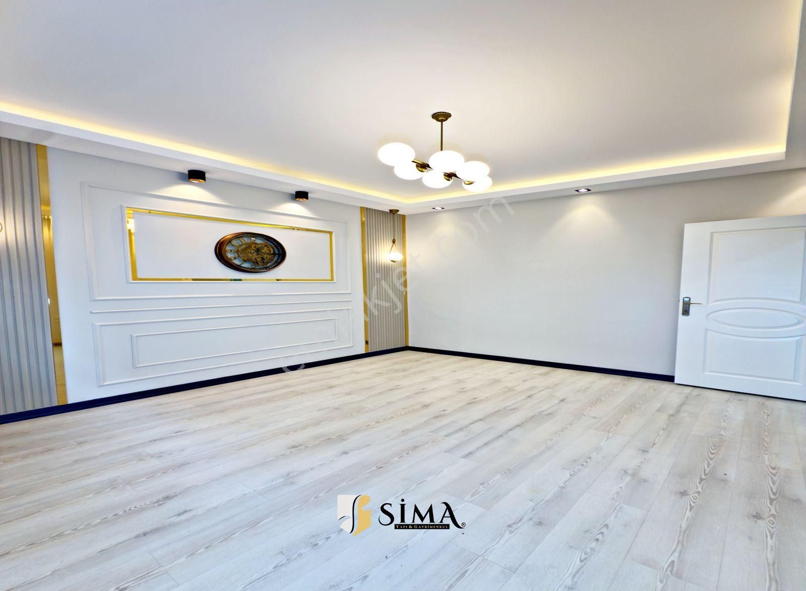 Metrobüse Yakın Butik Site İçi Kapalı Otoparklı 2+1 Satılık Daire - Görsel 21